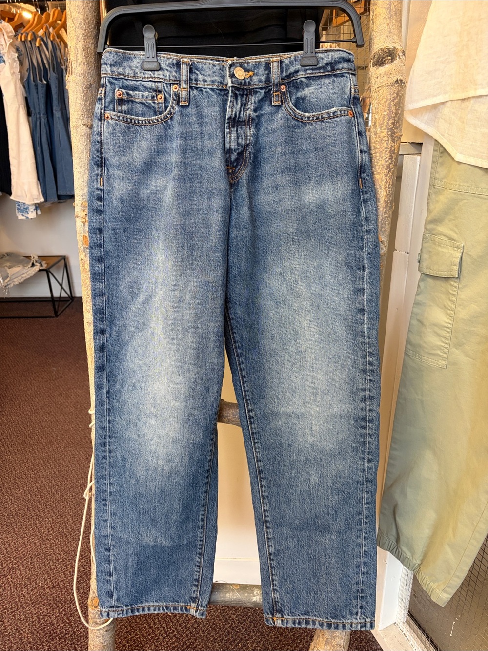 Zara womens Straight Jeans in Medium Blue Wash